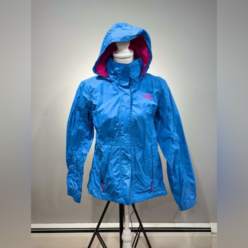 CLEARANCE! Blue Women’s North Face Resolve 2 Jacket Size M VGUC
